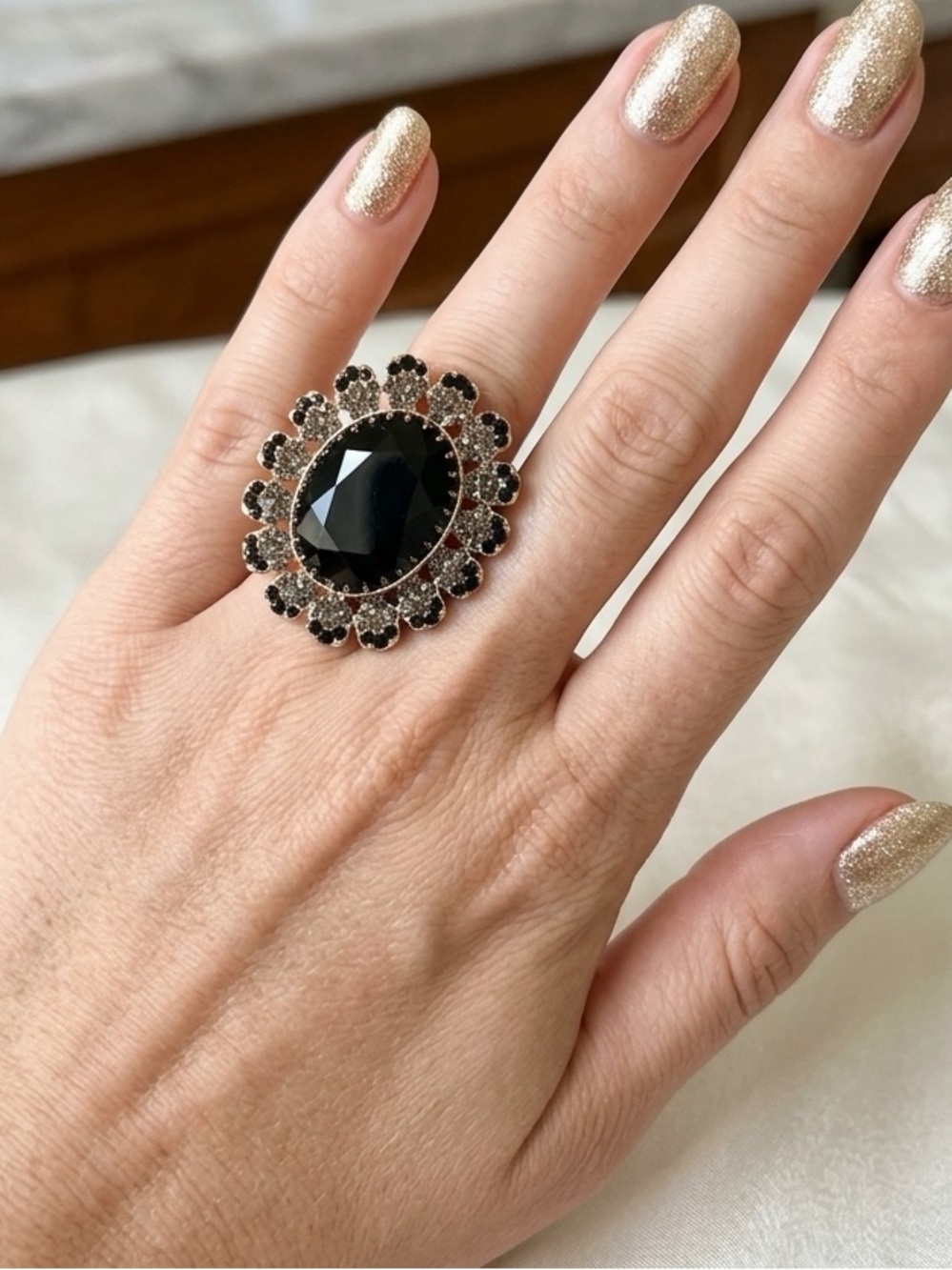 Black Onyx Gold Statement Ring Glam Bling Vintage Mob Wife Goth Coquette Grunge